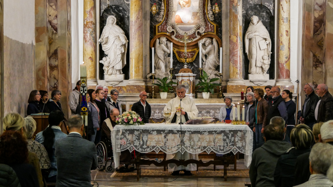 cori madonna delle laste